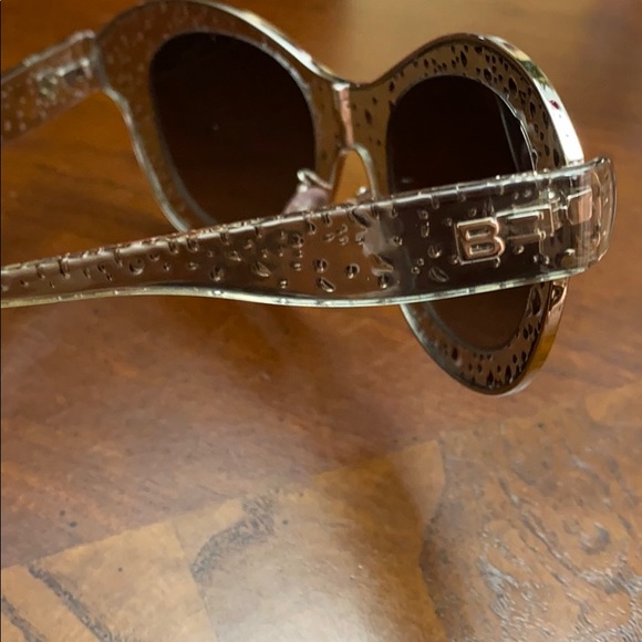 Sunglasses - Picture 6 of 8